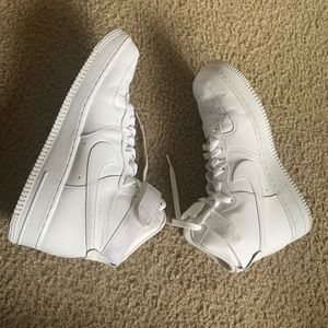 WOMENS NIKE AIR FORCE 1 HIGH LE CASUAL Size 11